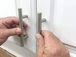 how to install cabinet door handles