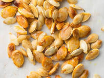 What is the best way to eat pumpkin seeds?