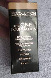 makeup revolution the one foundation review