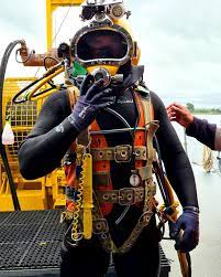 But, how exactly does someone become an underwater welder? Subsea Training Centre Home Facebook