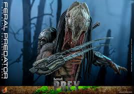 feral predator sixth scale figure by
