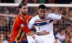 King was signed by manchester united from vålerenga in 2008. Joshua King Reveals Much Maligned Sergio Ramos Was A Pleasure To Play Against Daily Mail Online