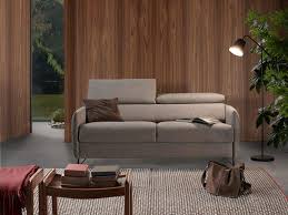 Questo divano si trasforma facilmente e velocemente in un letto spazioso, così il soggiorno diventa una camera da letto per gli ospiti. Come Trasformare Un Letto In Divano