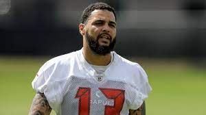 Mike Evans' contract ...