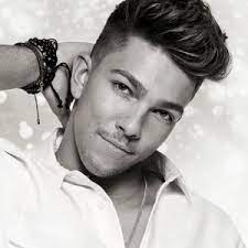 His debut single, when christmas comes around, which was released on 11 december 2016. Matt Terry Lyrics Try Spin Lyrics