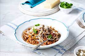 Simple Spaghetti Bolognese Tesco Real Food gambar png