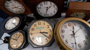 Clocks Fall Back One Hour In Ottawa