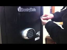Now, as a 4 combination lock, many safes may also begin the opposite way. How To Open A Combination Safe With 4 Numbers