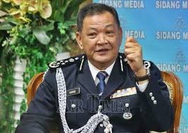 Polis diraja malaysia (tulisan jawi: Ketua Polis Senarai Pegawai Polis Bukit Aman