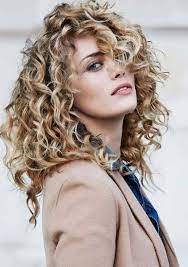 40 dark brown hair with highlights for 2021. 10 Cutest Long Layered Haircuts With Various Types Curly Hair Styles Naturally Haircuts For Curly Hair Curly Hair Styles