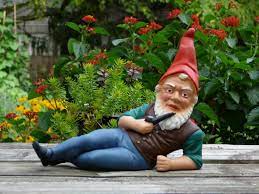 the history of garden gnomes