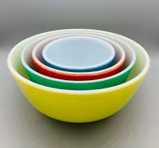 Pyrex Primary Colors Mixing Bowls Sold