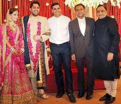 184,764 likes · 37 talking about this. Celebs At Vikas Mohan S Son S Wedding Reception Indiatoday