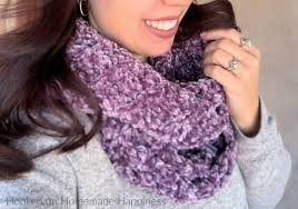 easy velvet infinity scarf crochet