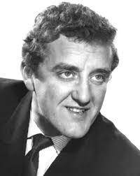 Bernard CRIBBINS : Biographie et filmographie