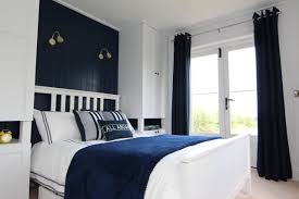 how can i give my bedroom a nautical