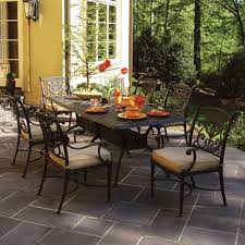 how long does patio furniture last