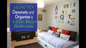 Decorate And Organize A Little Boys Bedroom