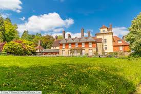 visiting standen house garden in west