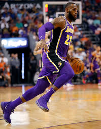 Lebron james, anthony davis fuel los angeles to game 3 win. Lebron James Gets 1st Win As A Laker In Romp Over Suns