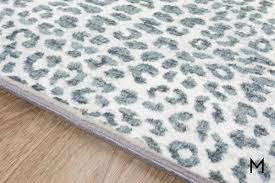 gray leopard area rug 3 x 5