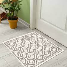 gray polypropylene indoor door mat