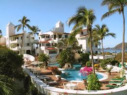 luxury suites and villas in manzanillo