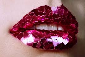 most unusual lipstick trends of all