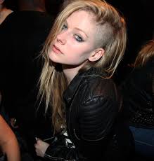 Cool updos for shaved head. Avril Lavigne Shows Off New Shaved Hair Style Photo Huffpost