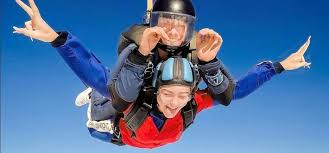 Located just 20 miles from seattle, skydive snohomish is consistently rated as one of the best places in the world to go skydiving. Highest Skydive In The Uk Weekday Skydiving Experience Experience Days