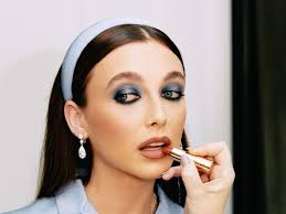 blue eyeshadow how to wear it in 2024