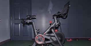 Spin classes were always a mystery to me. What To Wear To Spin Class Spin Class Gear 2021