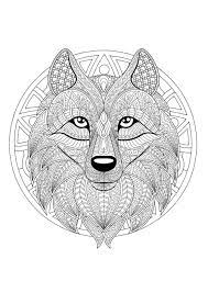 Achetez le design « loup mandala coloré » par shinejasmine sur le produit suivant : Mandala With Wolf Head 2 From The Gallery Mandalas Coloriage Mandala Animaux Coloriage Mandala Loup Mandala