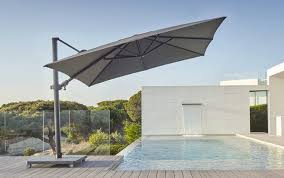 Antego Cantilever Umbrella Jardin De