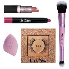 pucker up for the new year liveglam