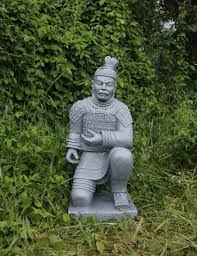 Grey Kneeling Warrior Statue By Dinova