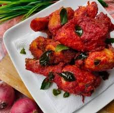 Literally translated from malay, ayam goreng berempah means 'spiced fried chicken'. Rempah Ayam Goreng Mamak Kl Rawang Home Facebook