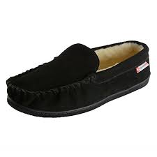 Ten Best Slippers For Men Reviews And Mini Guide For 2019
