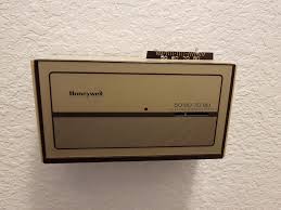 old honeywell thermostat