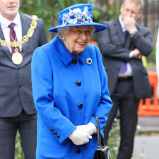 Queen Elizabeth II Advised by Doctors to Rest for At Least 2 Weeks - E!  Online