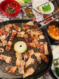 Combine all the sauce ingredients in a small bowl. Grilled Pork Belly Bbq Samgyeopsal Gui Recipe Maangchi Com