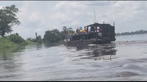 With a length of 2,900 miles (4,700 km), it is the second longest river on the continent, after the nile. Drc Dozens Killed Hundreds Missing In Congo River Boat Disaster Democratic Republic Of The Congo News Al Jazeera
