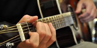 How To Choose The Best Online Guitar Lesson For Beginners