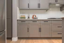 This is also a relatively inexpensive change that's easy to complete. Ravinte 15 Pack 5 Inch Kitchen Square Cabinet Handles Matte Black Cabi