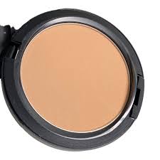 foundation c4 mirror cosmetic makeup