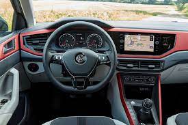 Eine einführung in das vw infotainment system 2016 in 10 minuten. Instruments And Infotainment Systems Become One Volkswagen Newsroom