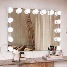 hollywood vanity mirror with lights and