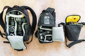 choosing the best camera bag for travel