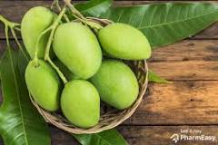 Is it good to eat raw mango?
