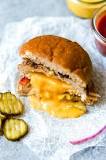 what-cheese-goes-good-on-turkey-burgers